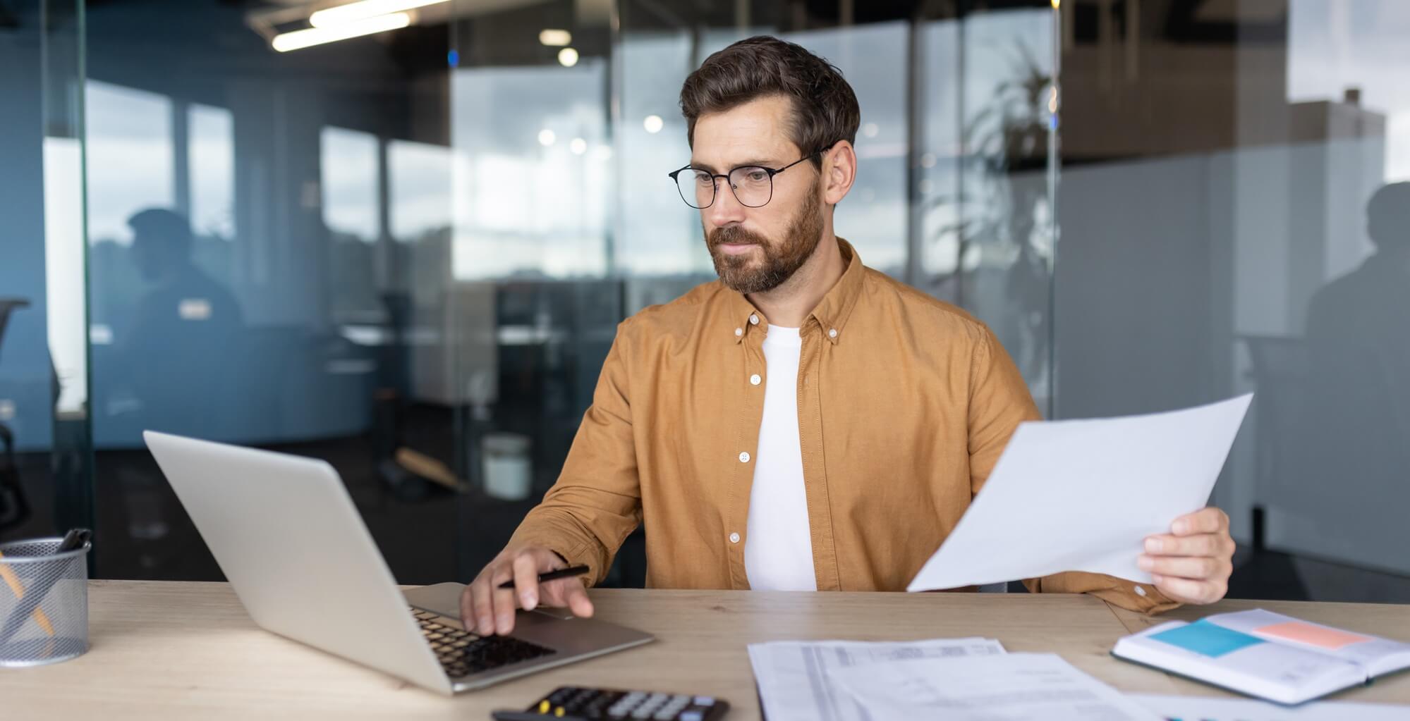 Man Writing a 3PL RFP